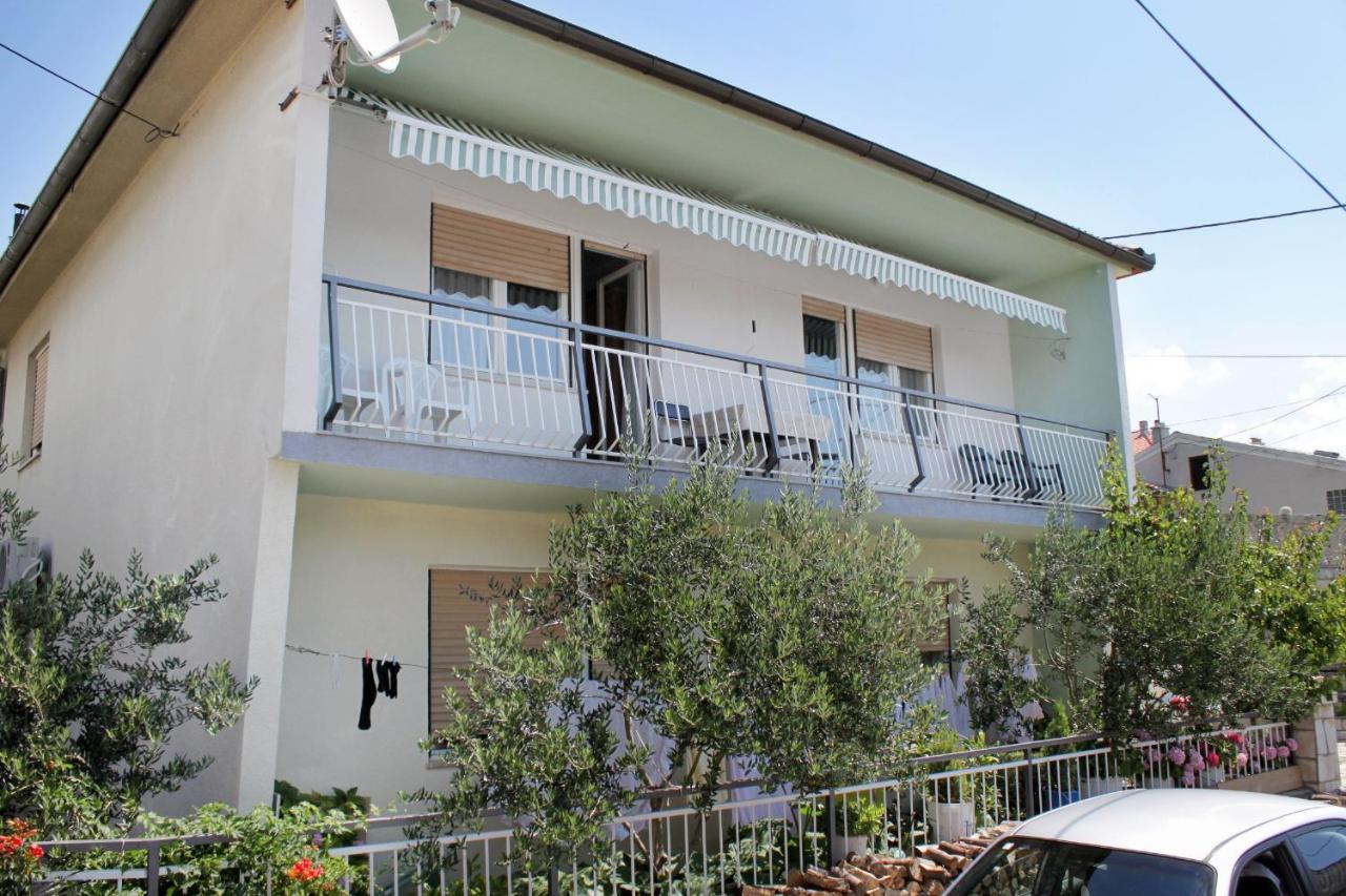 Apartments With A Parking Space Senj - 5572 المظهر الخارجي الصورة