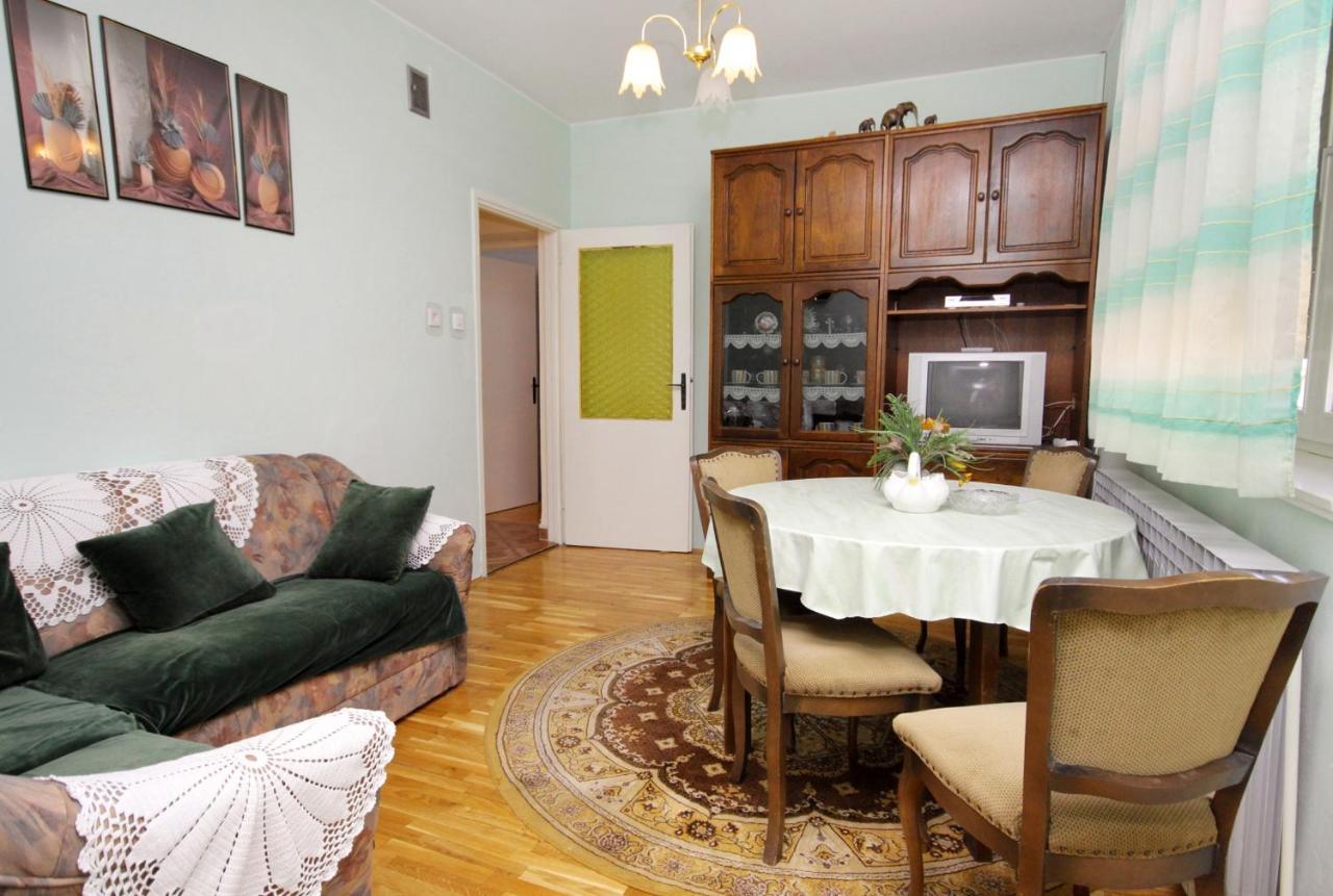 Apartments With A Parking Space Senj - 5572 المظهر الخارجي الصورة
